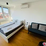 Rok\'S Mini Penthouse